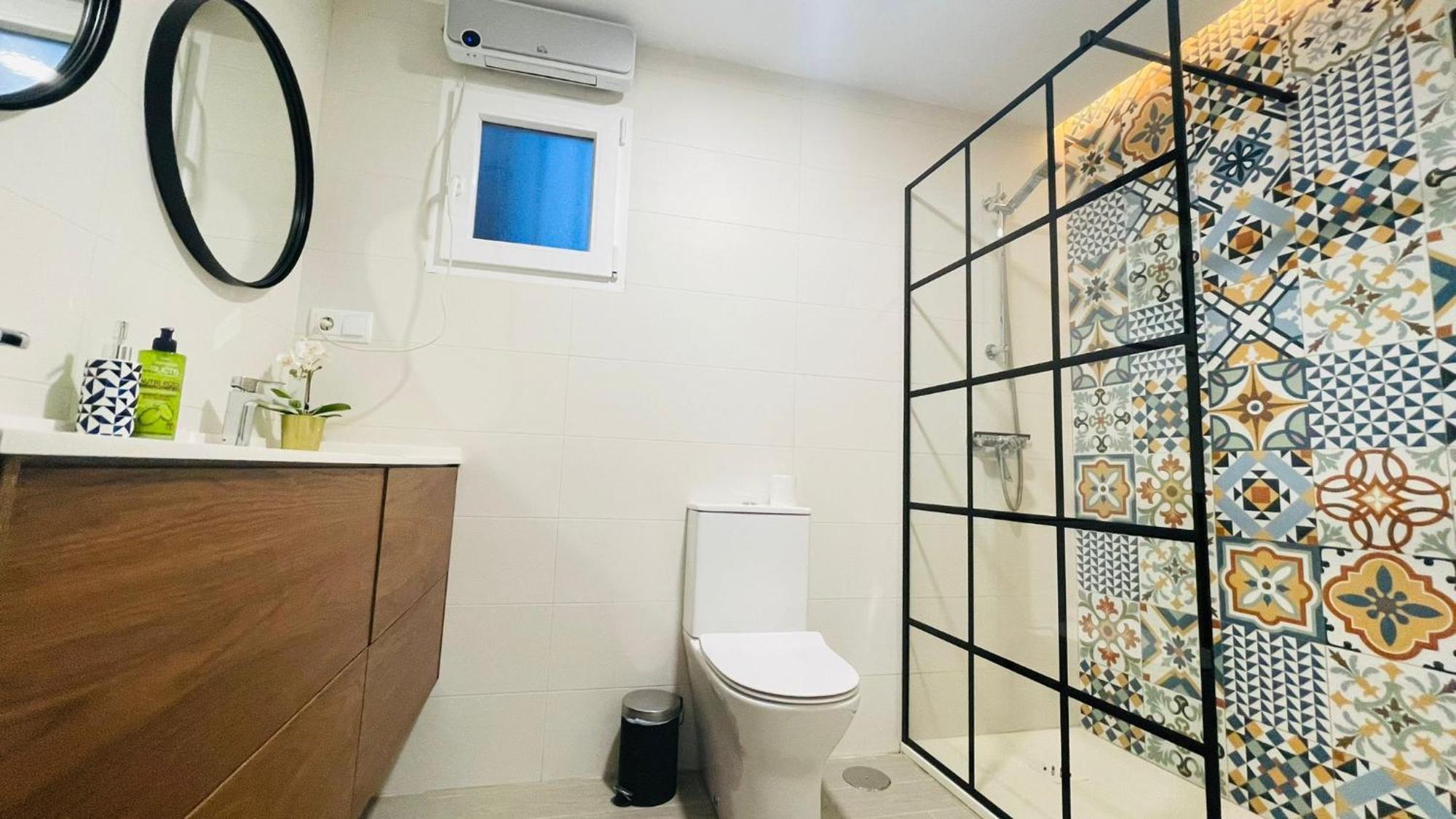 Doble En Casa Compartida Con El Anfitrion - Double Bedroom In Shared House With The Host *